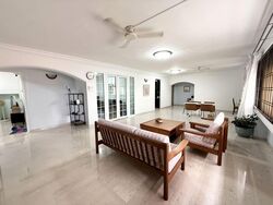 Blk 555 Choa Chu Kang North 6 (Choa Chu Kang), HDB Executive #592658391